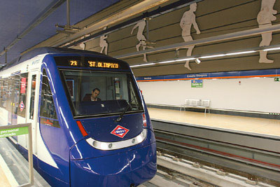 Estaci&oacute;n de
Estadio Ol&iacute;mpico, a las puertas del futuro estadio. 