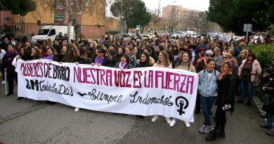 San Blas-Canillejas tiñó sus calles de color morado gracias a la manifestación feminista celebrada el pasado 8 de marzo con motivo del Día de la Mujer Trabajadora.