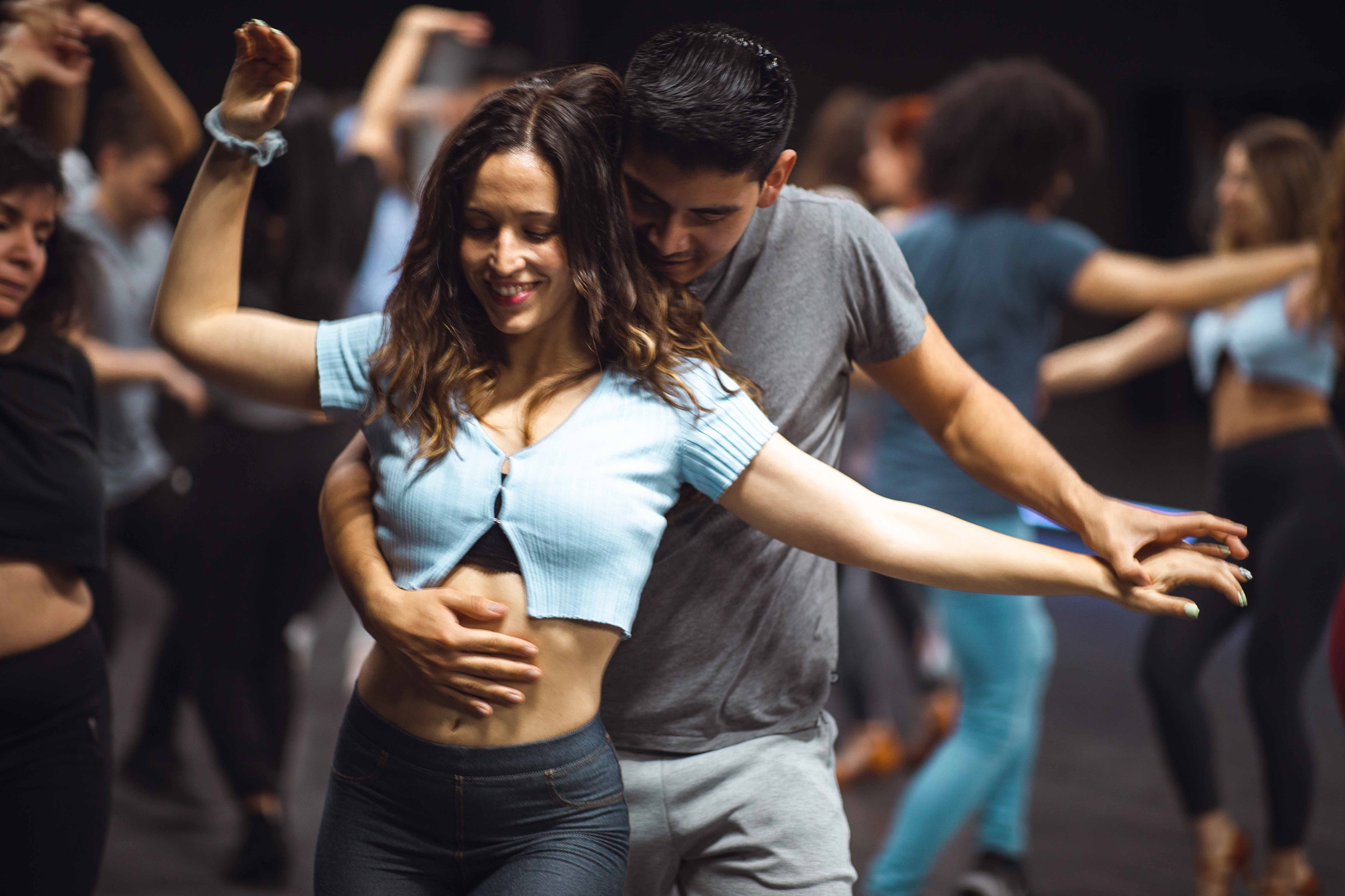 ESENCIA STUDIOS danza y artes escenicasbanner clase prueba