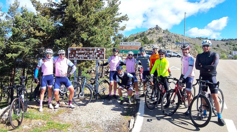 El club ciclista Rosastur realizó una ruta por la Sierra del Rincón