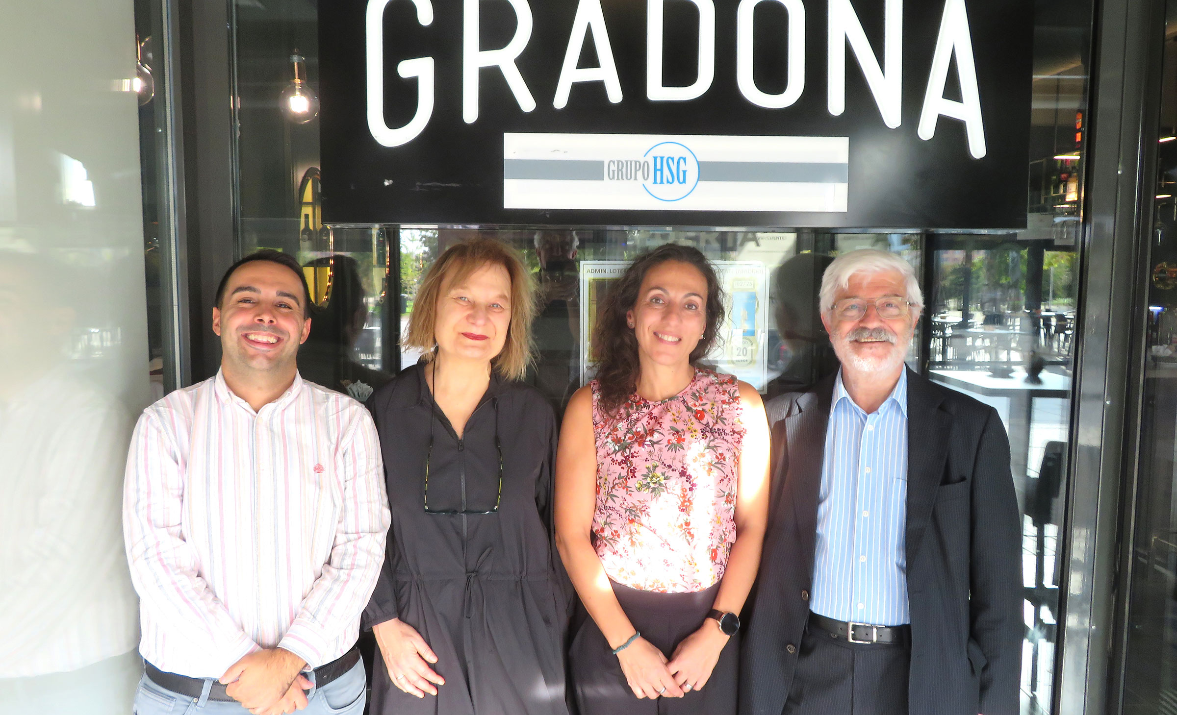 Tertulia en la Gradona la intimidad y privacidad Tertulia en la Gradona la intimidad y privacidad