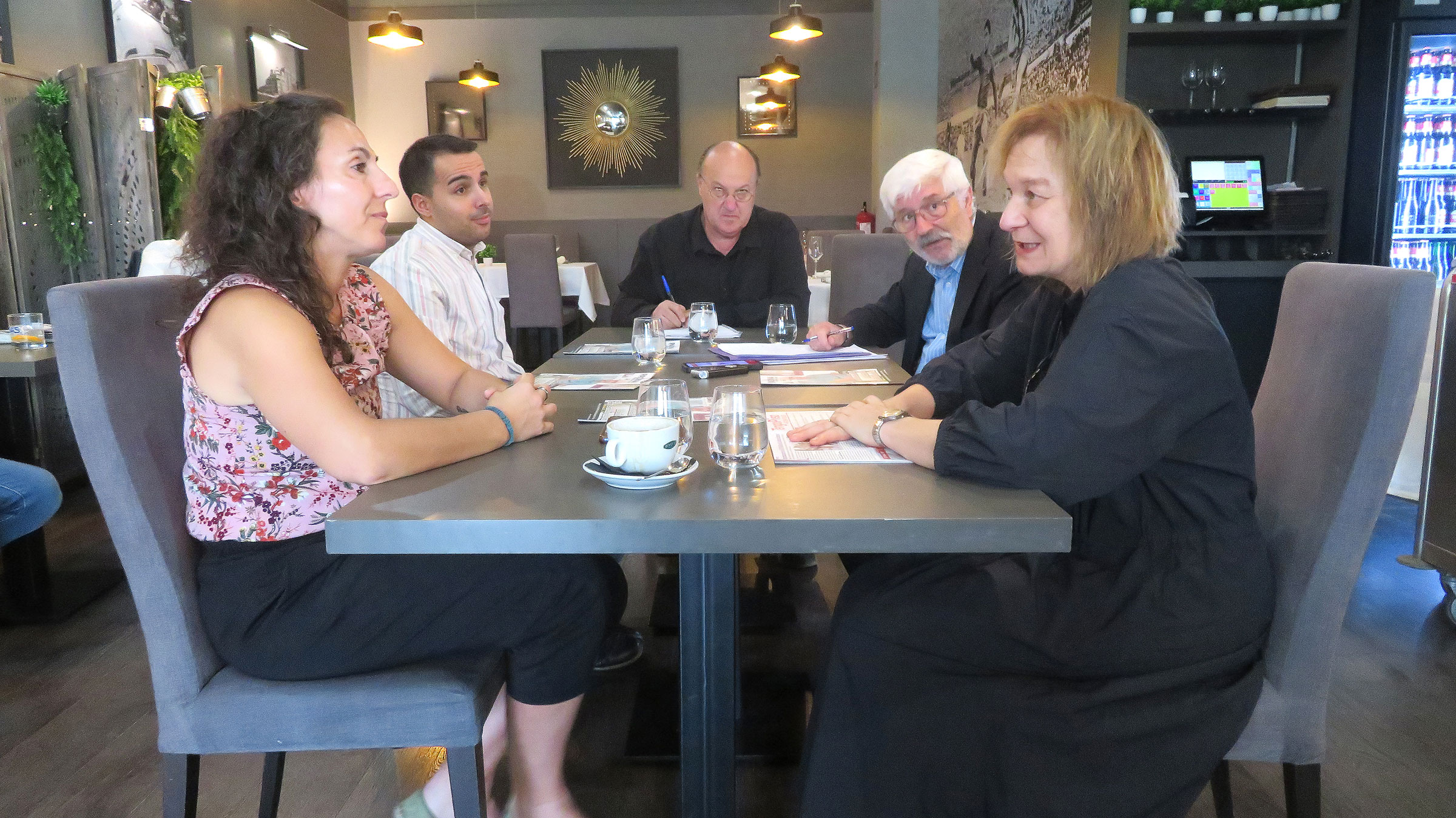 Tertulia en la Gradona la intimidad y privacidad Tertulia en la Gradona la intimidad y privacidad