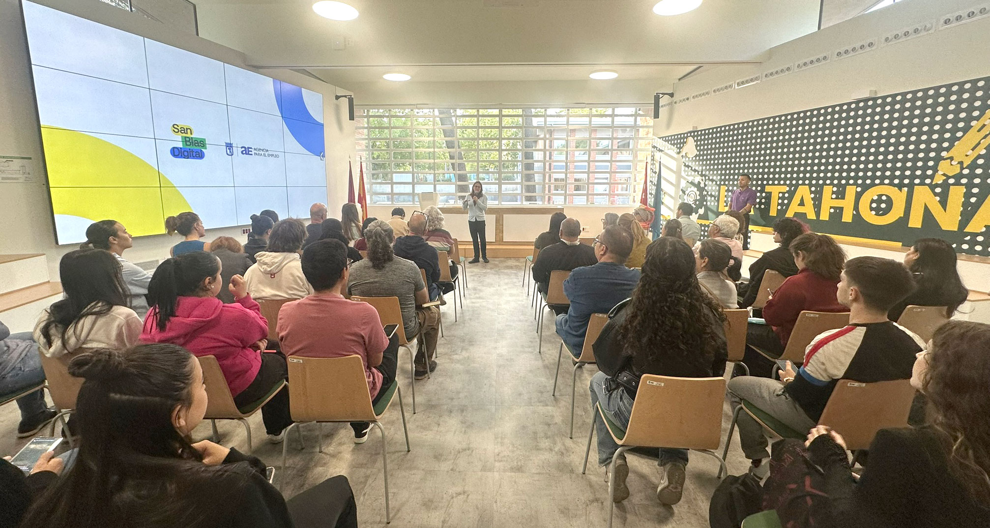 Jornada de puertas abiertas a las entidades sociales en San Blas Digita Jornada de puertas abiertas a las entidades sociales en San Blas Digita