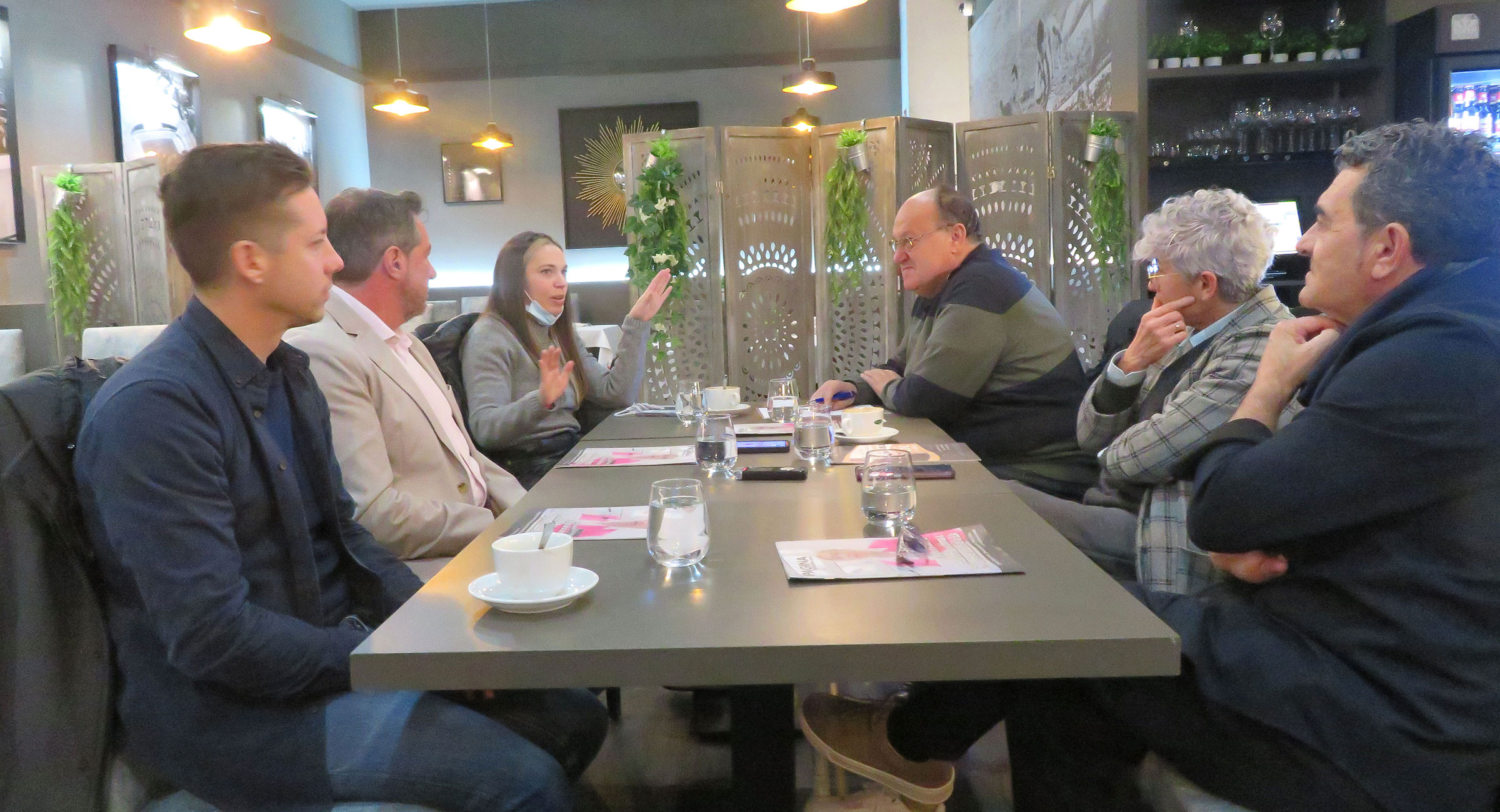 El momento dulce del futbol femenino a debate en las Tertulias de La Gradona El momento dulce del futbol femenino a debate en las Tertulias de La Gradona