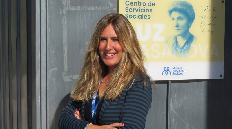 Ana Zapardiel directora del centro servicios sociales Luz Casanova