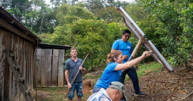 Un voluntariado en comunidades remotas de Oaxaca Desinstalaci n de placas solares