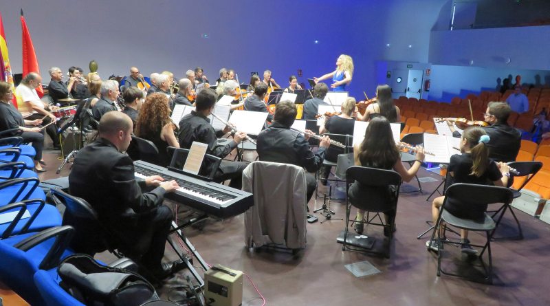 La orquesta Margarita López brilla con una gran actuación